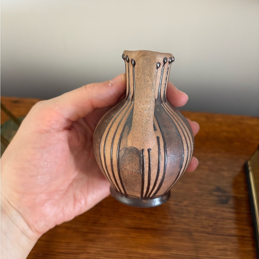 Striped Pottery Pitcher - Picture 5 of 5